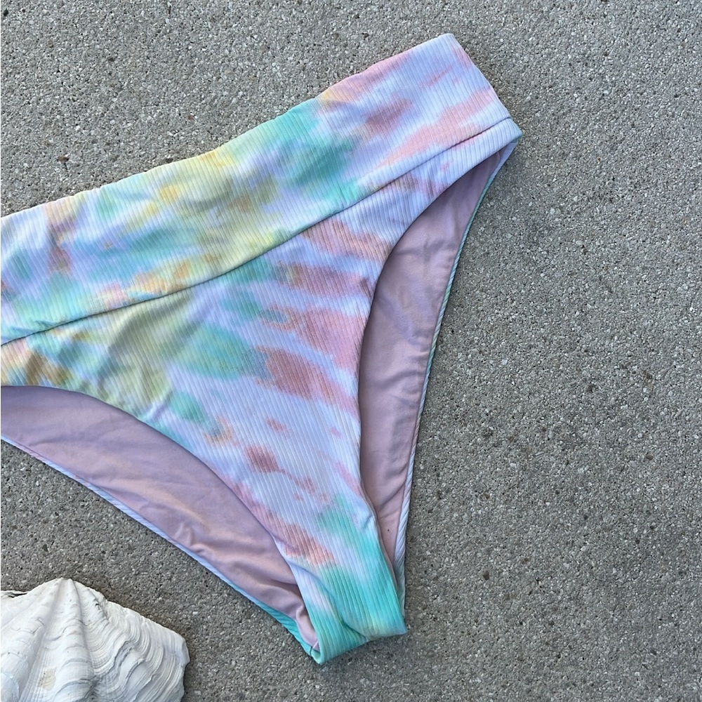 Ripcurl Tie Dye Bikini Bottoms - Medium